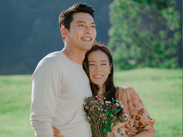 「セリさん、ジョンヒョクさんお幸せに！」ヒョンビン♡ソン・イェジン夫婦に『愛の不時着』制作側が“ビハインド写真”で祝福【PHOTO】