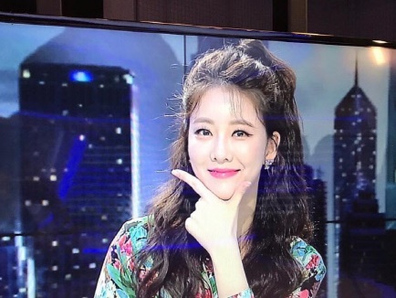 【写真】美人女子アナの熱愛で話題！なぜ韓国の財閥ジュニアは女子アナを好むのか