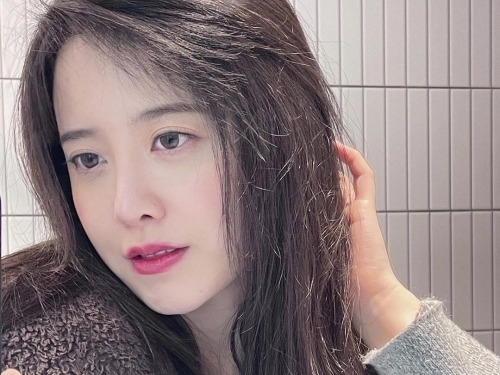 韓国版『花男』女優ク・へソン、完璧すぎる自撮り写真を公開！「やっぱり花よりク・へソン」【PHOTO】