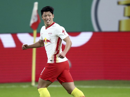 沈黙続いたファン・ヒチャンがついに…DFBポカール準々決勝で“174日ぶり”にゴール記録