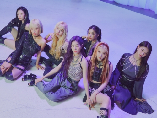 日本人メンバーも所属！ PURPLE KISS、世界観溢れるミュージックビデオ公開【PHOTO】