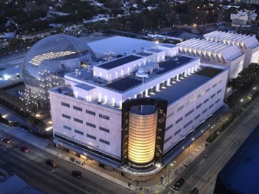 9月開館のアカデミー映画博物館にポン・ジュノ、キム・ギドクらも参加、韓国語でのガイドも用意