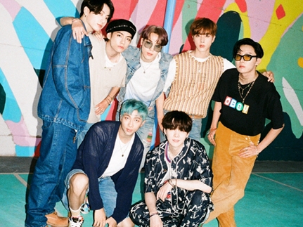 BTS、米3大受賞式に続いて英でも快挙！ 「韓国人アーティスト初」を続々と更新