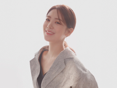 飲酒運転事故で「人生終わった」と号泣した元K-POPアイドル、活動自粛中のゴルフ姿を公開【PHOTO】