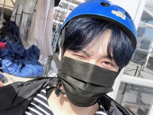 ジェジュン、マスクでは隠せない美貌を披露！番宣SHOTが「可愛すぎる」と話題に【PHOTO】