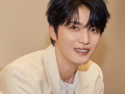 ジェジュンの日本ツアーが中止に、日本での爆発的なコロナ感染者増の影響か