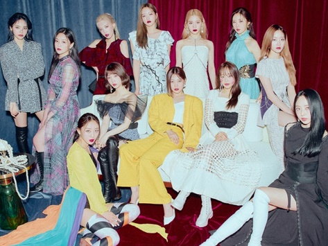 LOONA（今月の少女）の新曲『PTT』が快挙！MV公開2日で再生回数1000万回突破