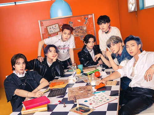 BTSが語った新曲『PTD』、ファンについては「感謝を伝えられていないことが一番気がかり」