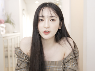 スリーサイズや韓国移住のワケも公開？マルチに活躍する佐藤かよが公式YouTubeを開設！