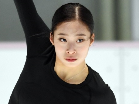 【写真】“キム・ヨナの後継者”ユ・ヨン、近距離自撮りに絶賛の声「また綺麗になったね」
